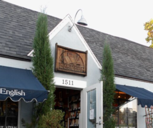 Students get their reading fix at local bookstore